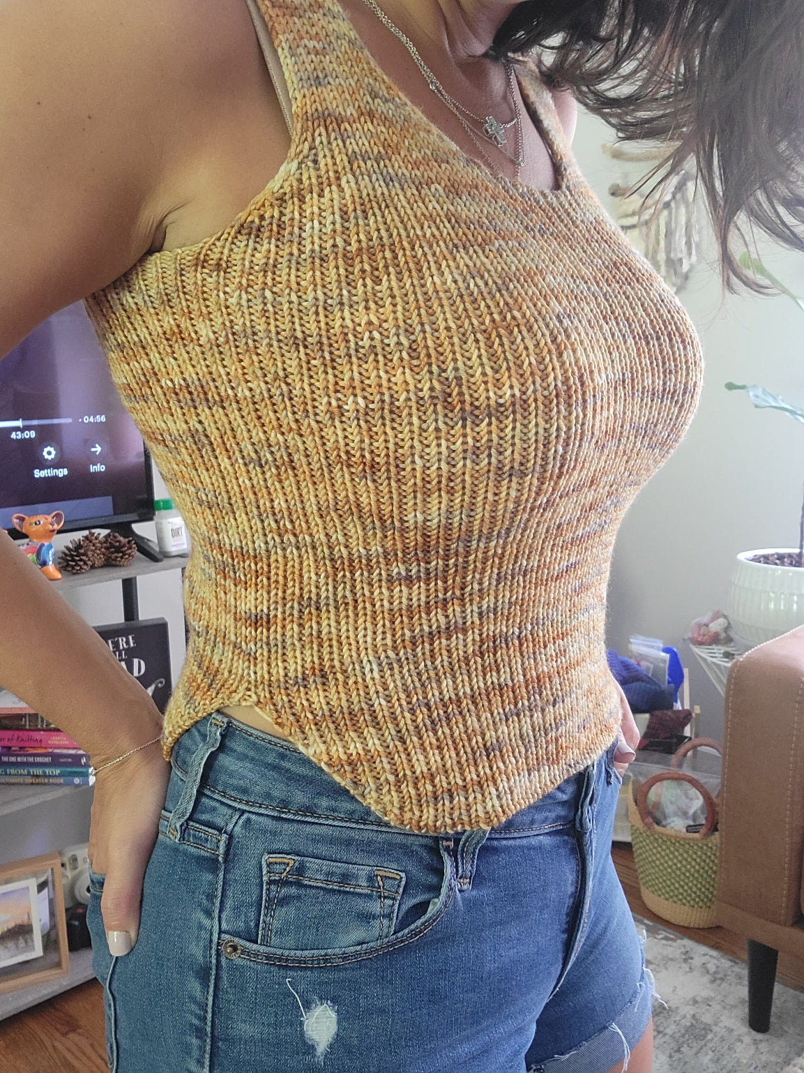Shoreline Tank - Knitting Pattern