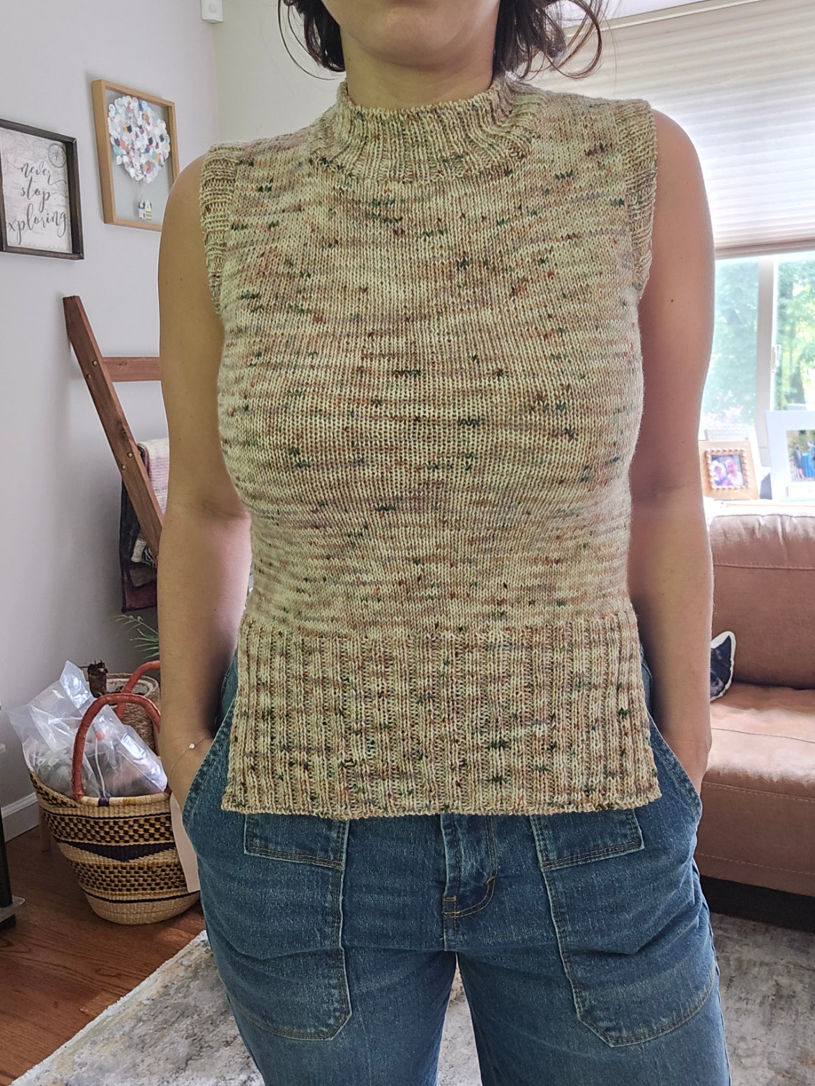 Seventh Ave Split-Hem Tank - Knitting Pattern