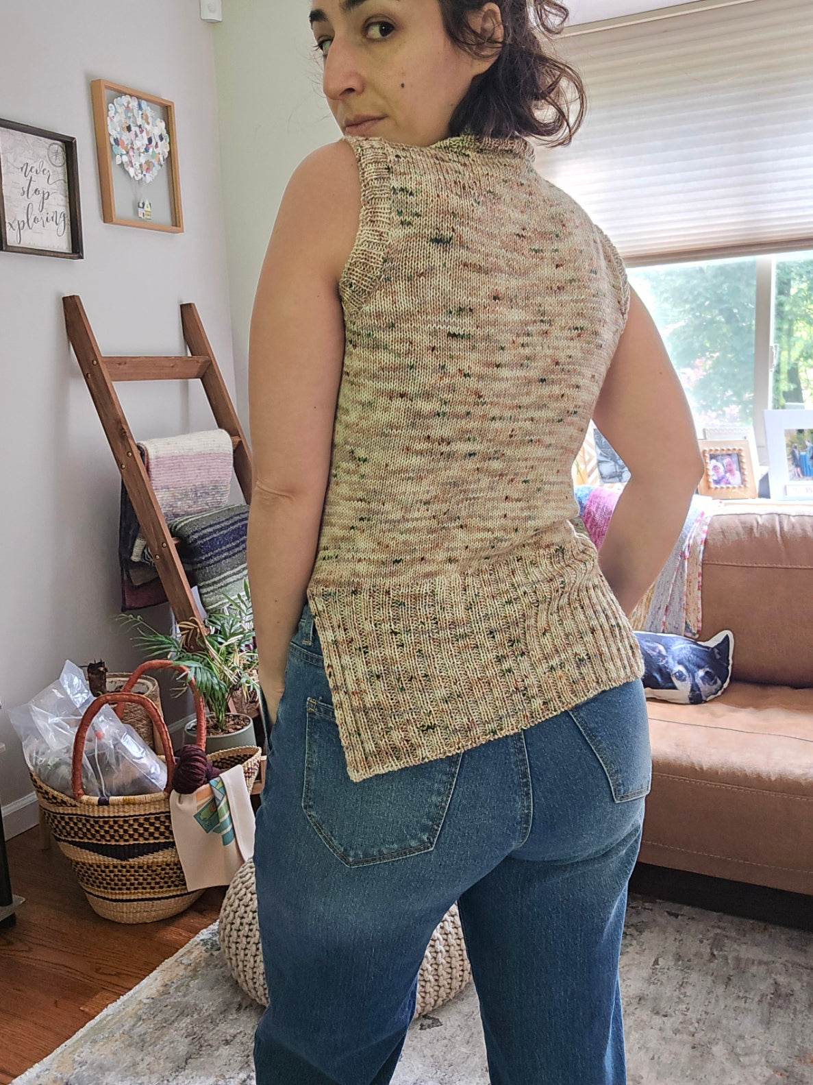 Seventh Ave Split-Hem Tank - Knitting Pattern