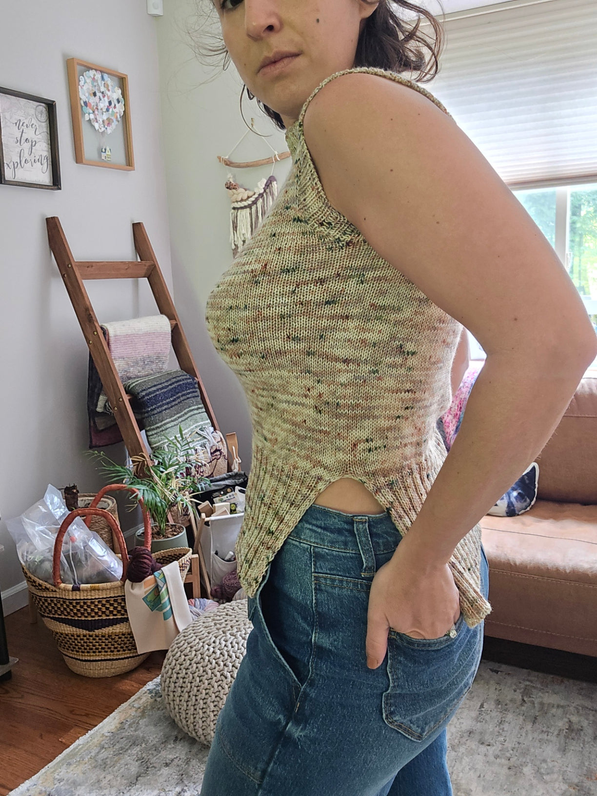 Seventh Ave Split-Hem Tank - Knitting Pattern