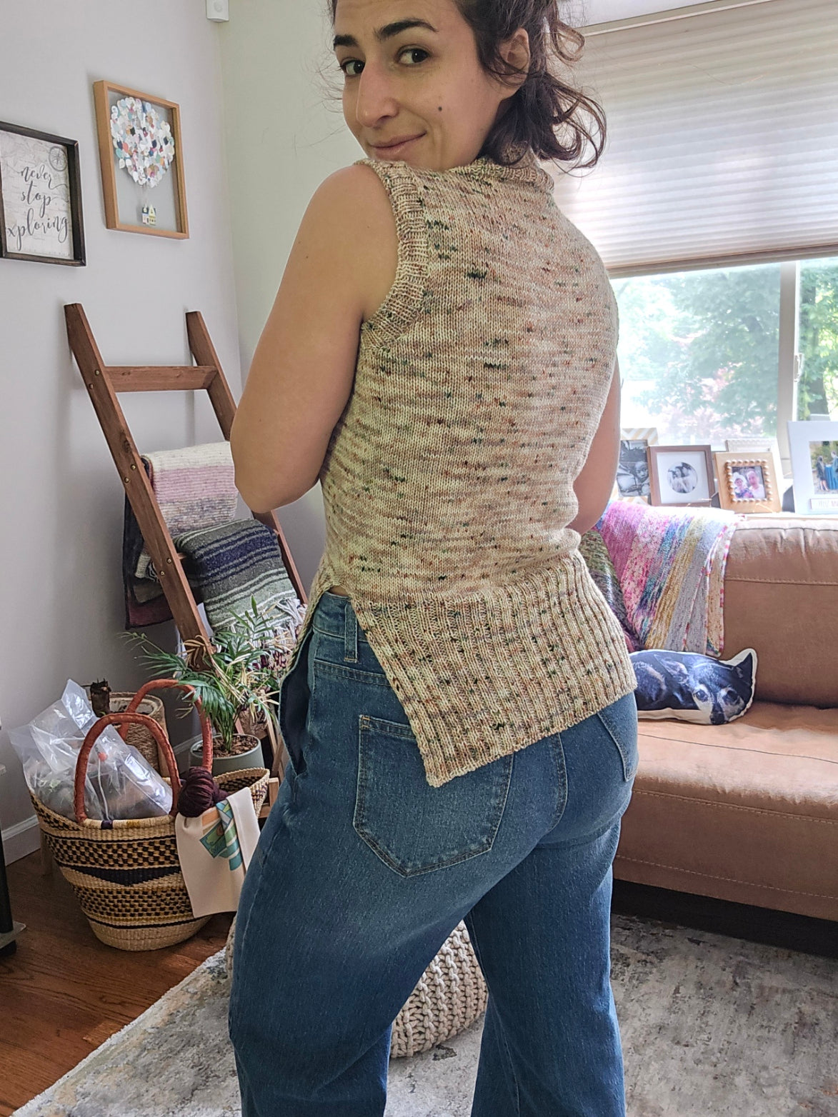 Seventh Ave Split-Hem Tank - Knitting Pattern