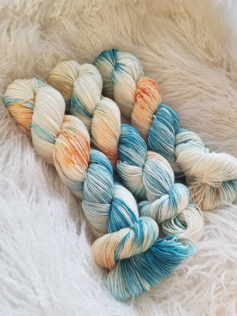 White caps - Ready to Ship