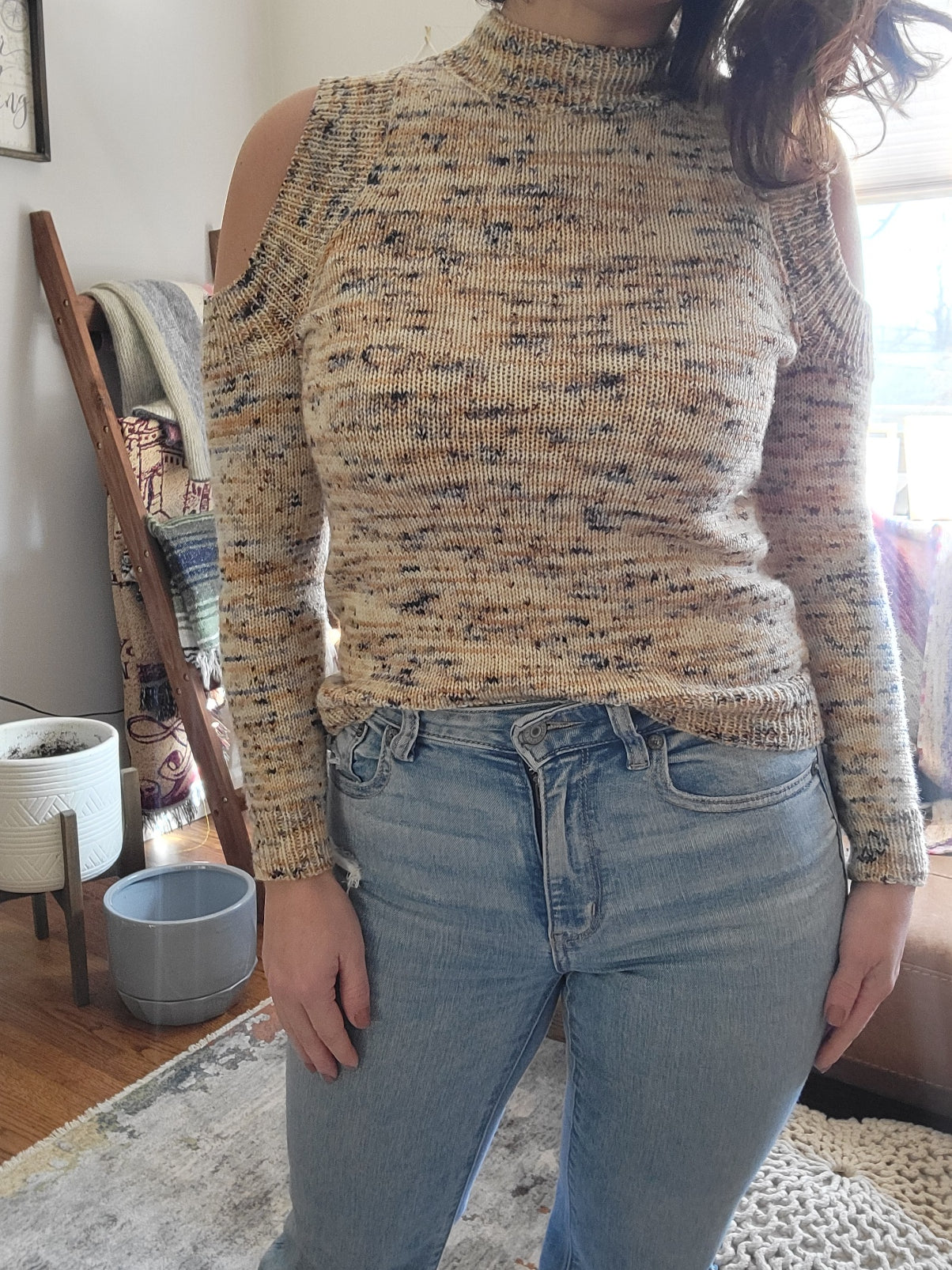 C St Cold Shoulder Sweater - Knitting Pattern